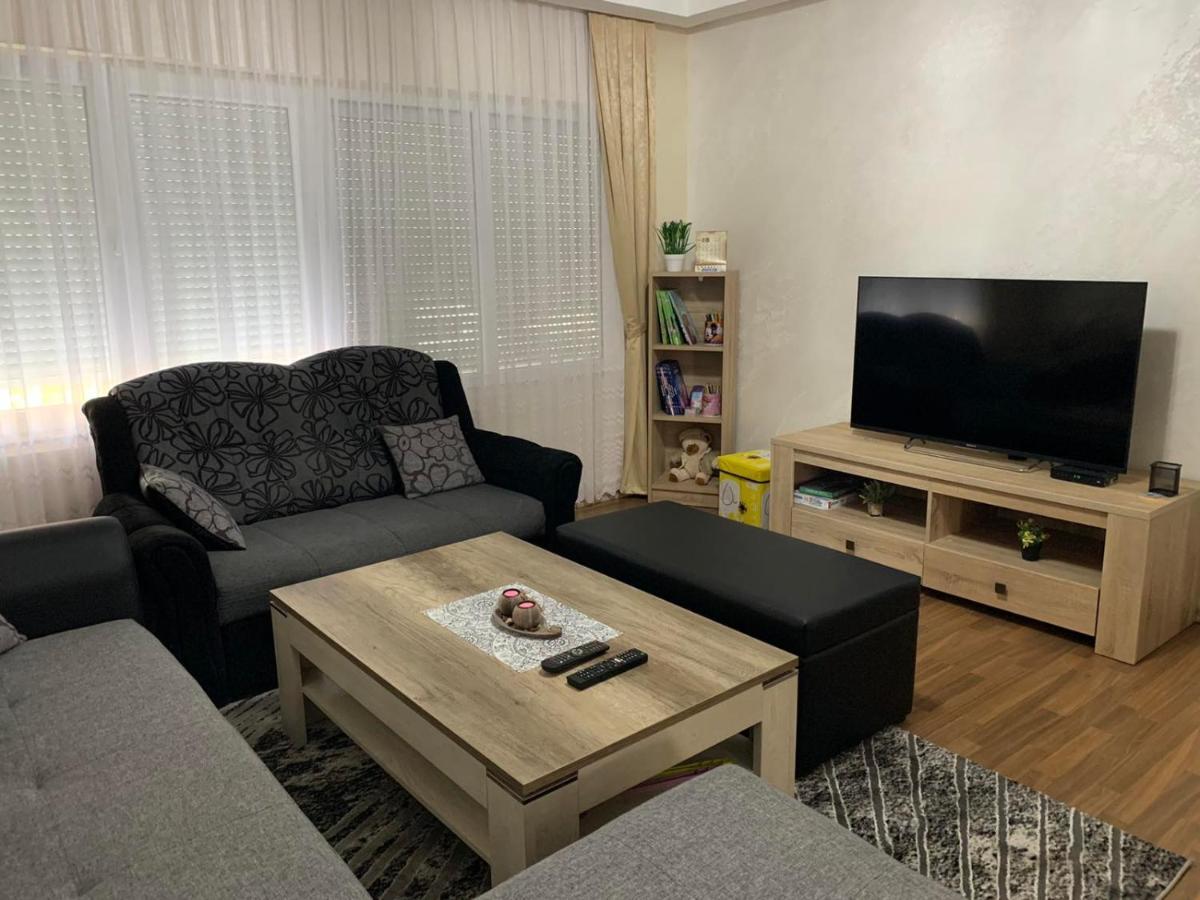 Anja Apartman Bosanski Samac Εξωτερικό φωτογραφία